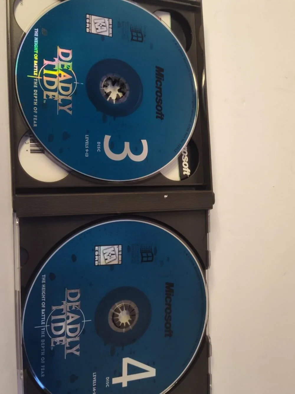 Deadly‎ Tide (PC, 1996) - Microsoft - Complete